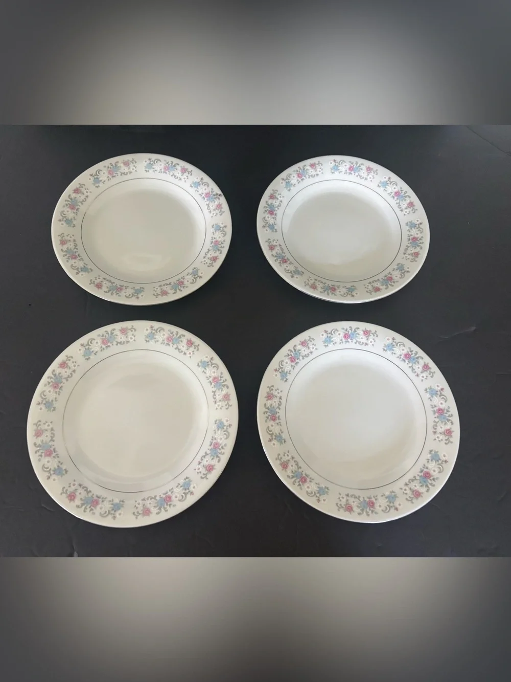 Set of 4 The Dynasty Fine China 